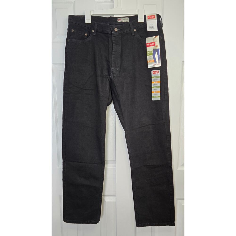 Wrangler Men's Black Regular Fit Straight Leg Jeans- Size 38 x 32